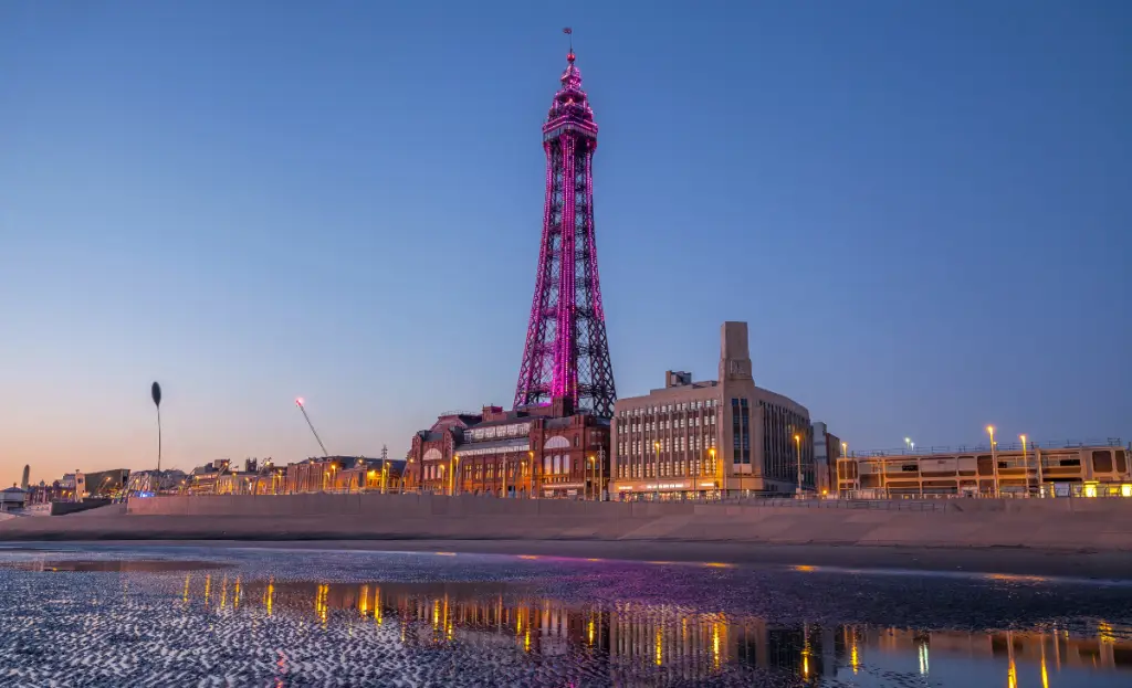 Blackpool coach tour Scotland