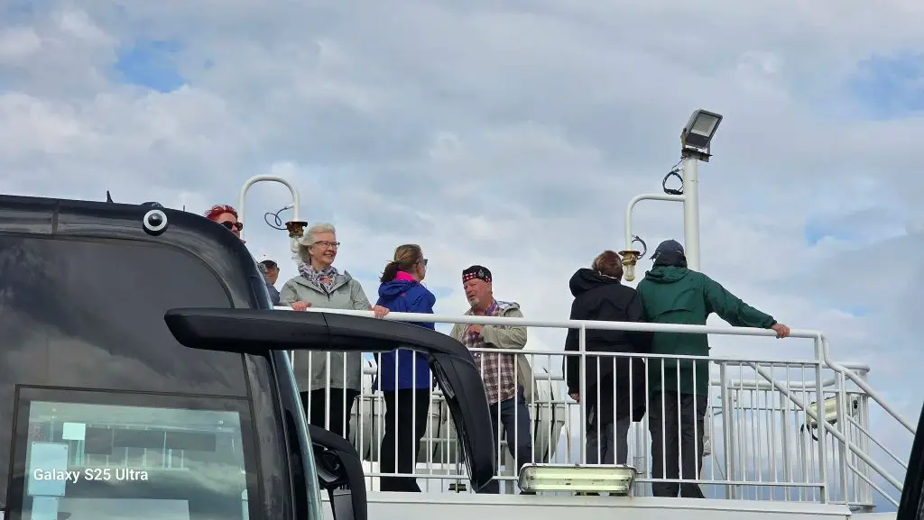 unters Executive Coaches at Greenock Cruise Terminal collecting cruise passengers